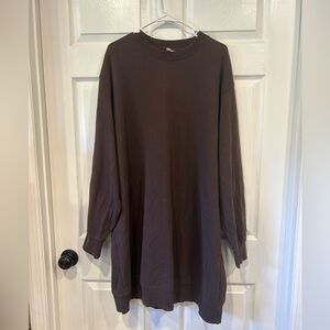 H&M Oversized Long Sleeve Sweater in Dark Brown